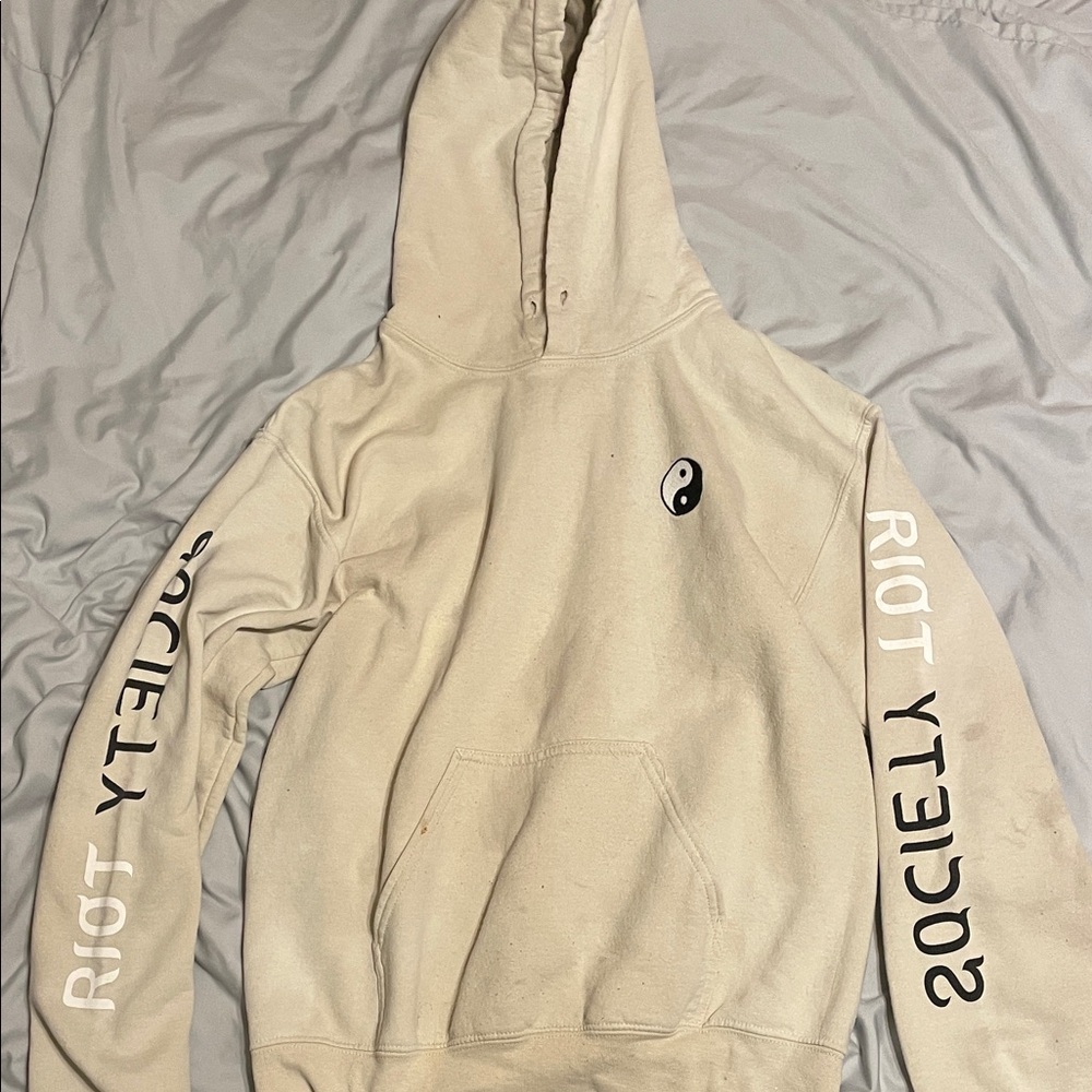Riot Society Off-White Hoodie with Yin Yang Design